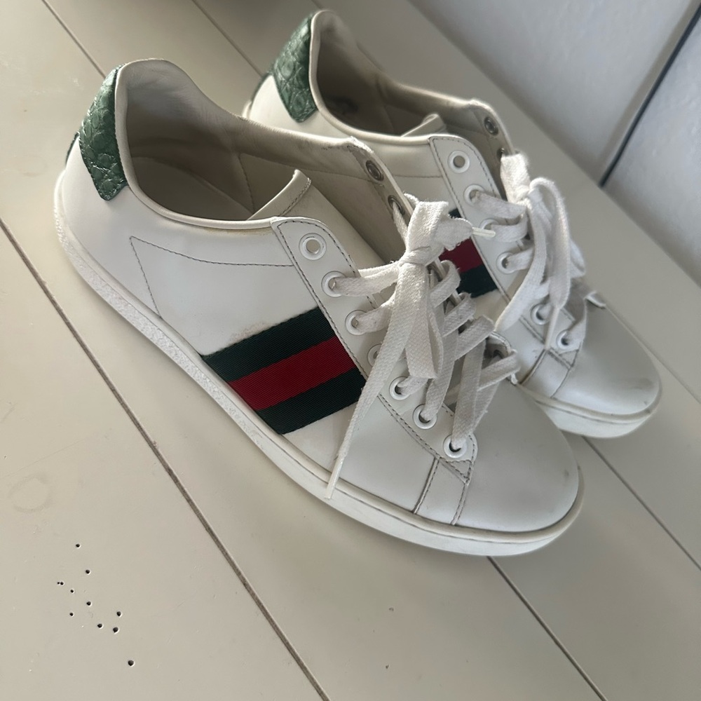 Gucci sneakers